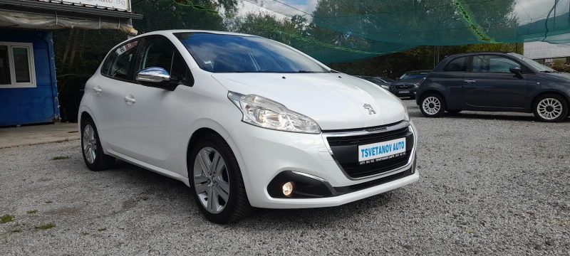 Peugeot 208 1.6 HDI - NAVI - EURO 6, снимка 1 - Автомобили и джипове - 47408563