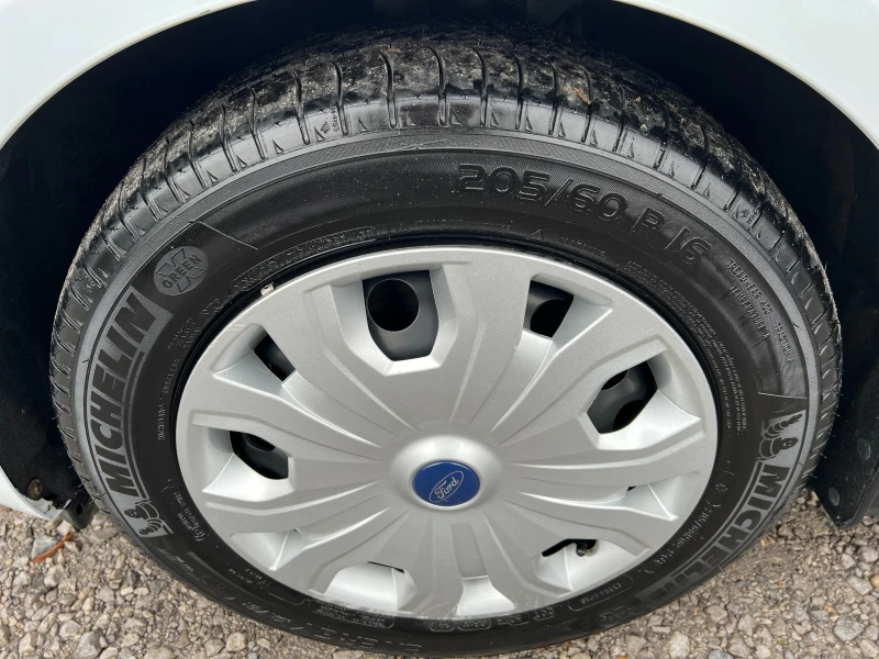 Ford Connect 1.5TDCi 100к.с./Серв. история/ТОП СЪСТОЯНИЕ/, снимка 9 - Автомобили и джипове - 48232008