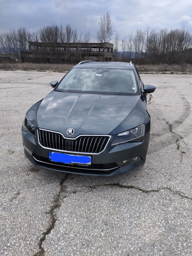 Skoda Superb 2.0, снимка 1 - Автомобили и джипове - 48422530