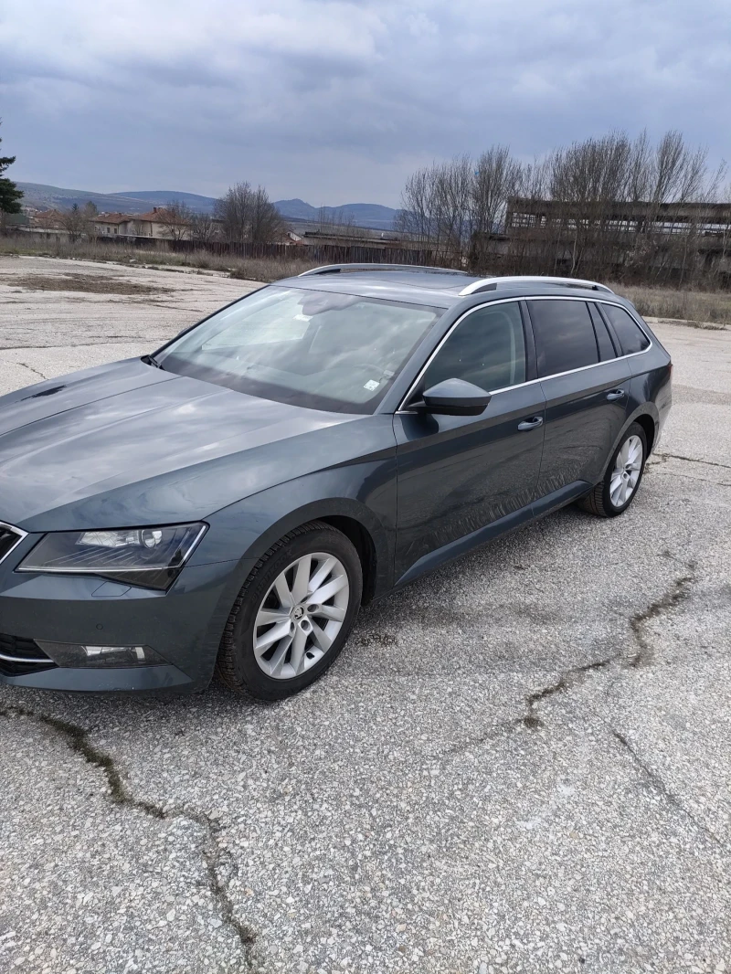 Skoda Superb 2.0, снимка 2 - Автомобили и джипове - 48422530