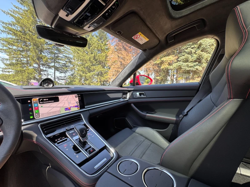 Porsche Panamera GTS 2023 / V8 473HP, снимка 13 - Автомобили и джипове - 52871812