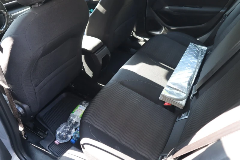 Peugeot 308 1.6 120к.с. blueHDI, снимка 10 - Автомобили и джипове - 51409455