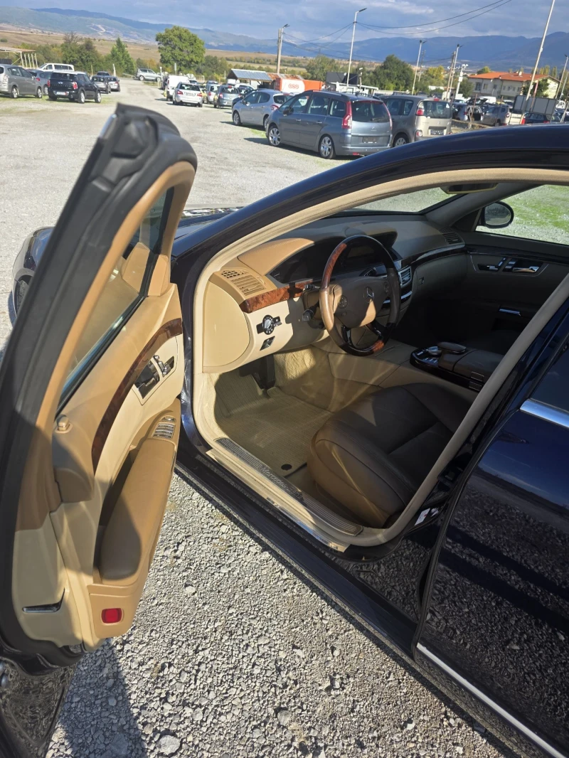 Mercedes-Benz S 320, снимка 4 - Автомобили и джипове - 52323771