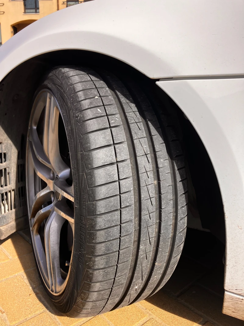 Audi R8 R-TRONIC, снимка 12 - Автомобили и джипове - 52617569