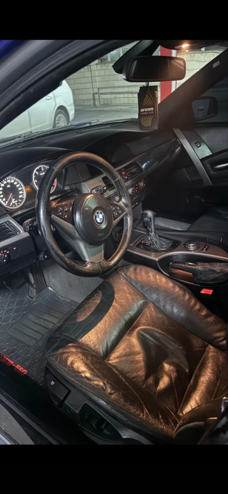 BMW 530, снимка 13 - Автомобили и джипове - 52723269