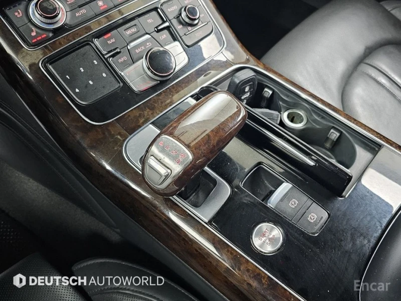 Audi A8, снимка 9 - Автомобили и джипове - 53564161