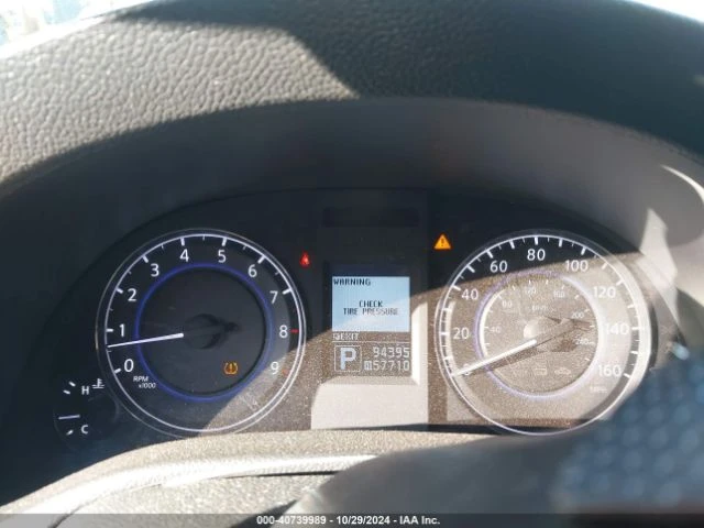 Infiniti G37 JOURNEY 3.7L, снимка 15 - Автомобили и джипове - 48097039