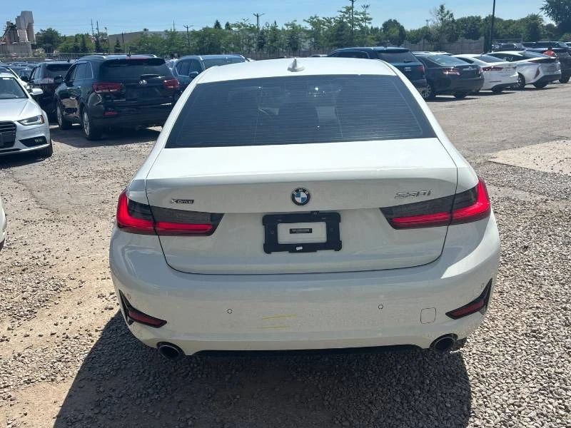 BMW 330 * xDrive * 2 КЛЮЧА * ОПЦИЯ ЗА ФИНАНСИРАНЕ * CARFAX, снимка 7 - Автомобили и джипове - 55233369