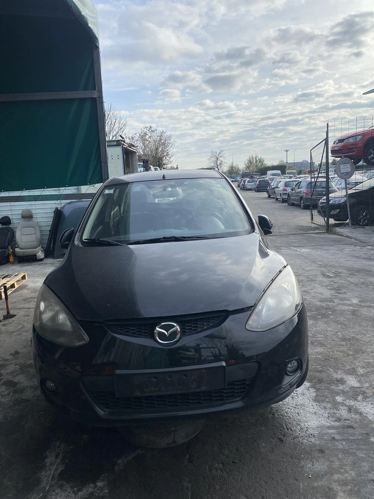 Mazda 2 1.3i, снимка 1
