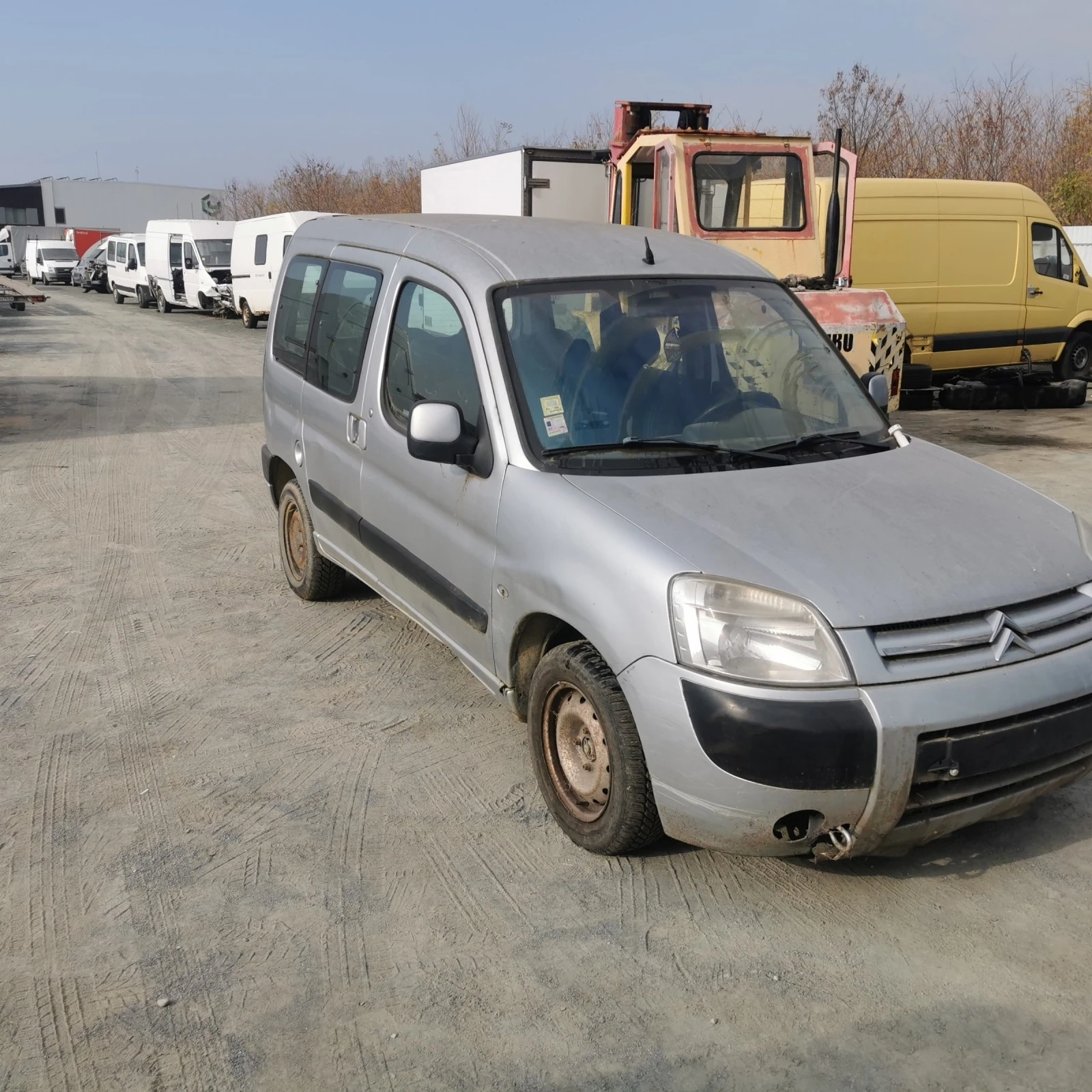 Citroen Berlingo 1.6 90кс - изображение 5