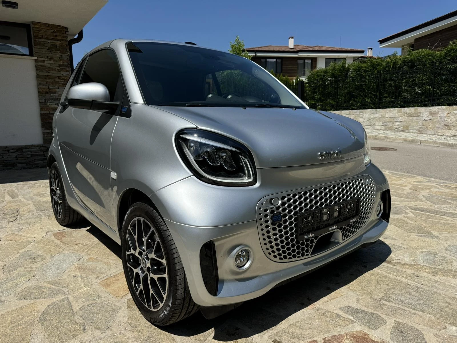 Smart Fortwo EQ Cabrio - изображение 3