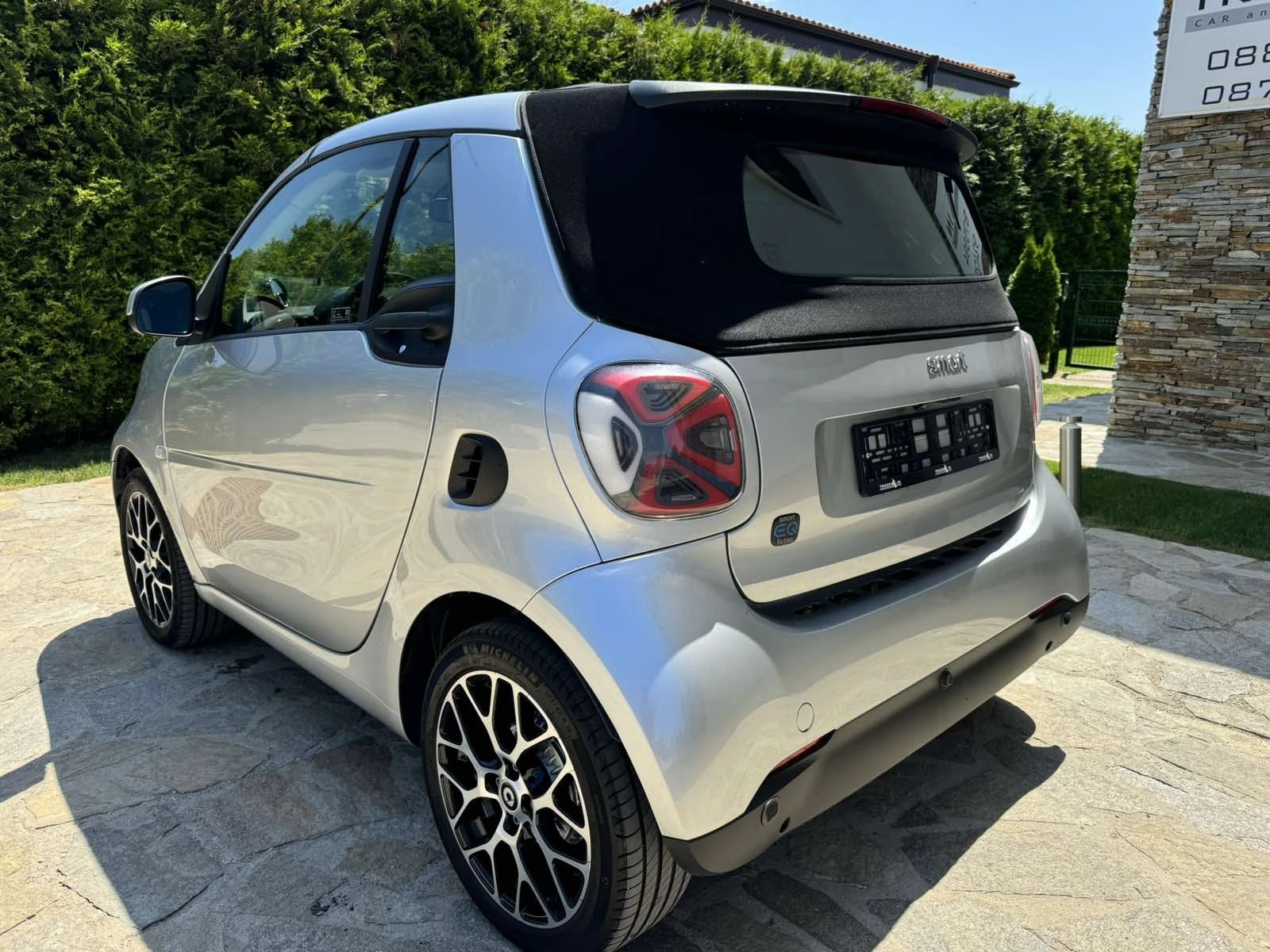 Smart Fortwo EQ Cabrio - изображение 6