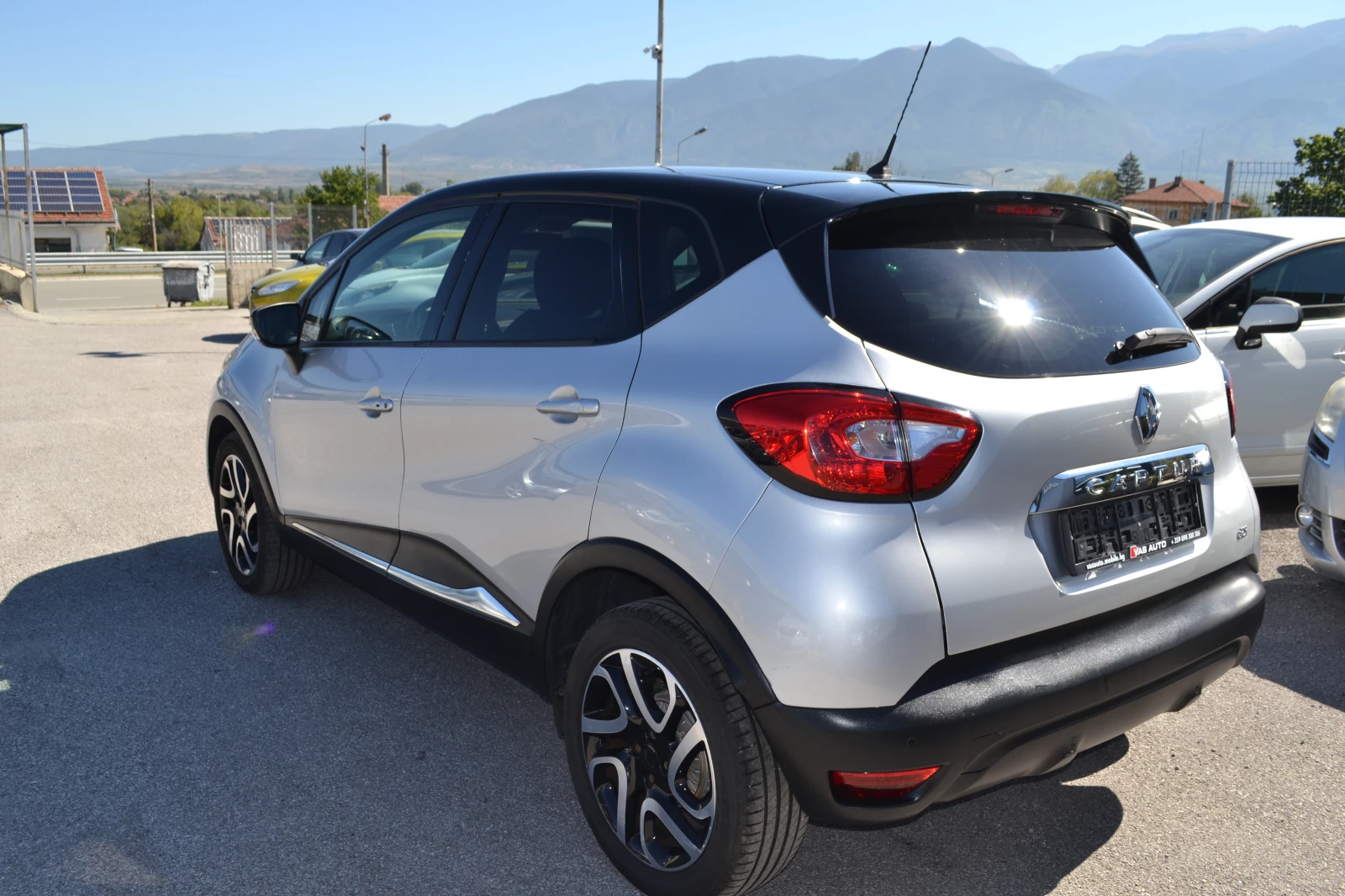 Renault Captur 1.5DCI-TOP - изображение 6