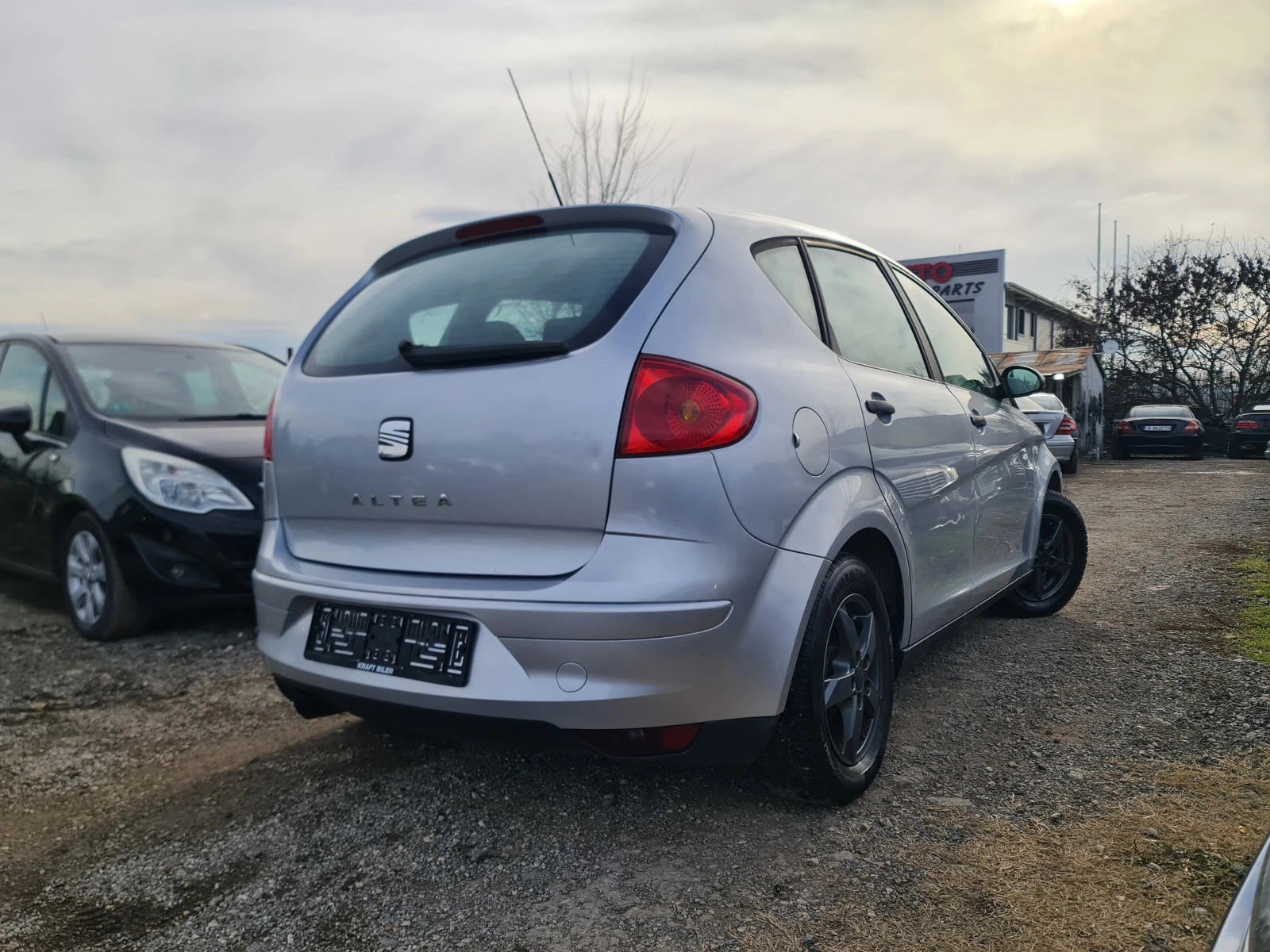 Seat Altea 1.6i/101hp/140000km - изображение 2