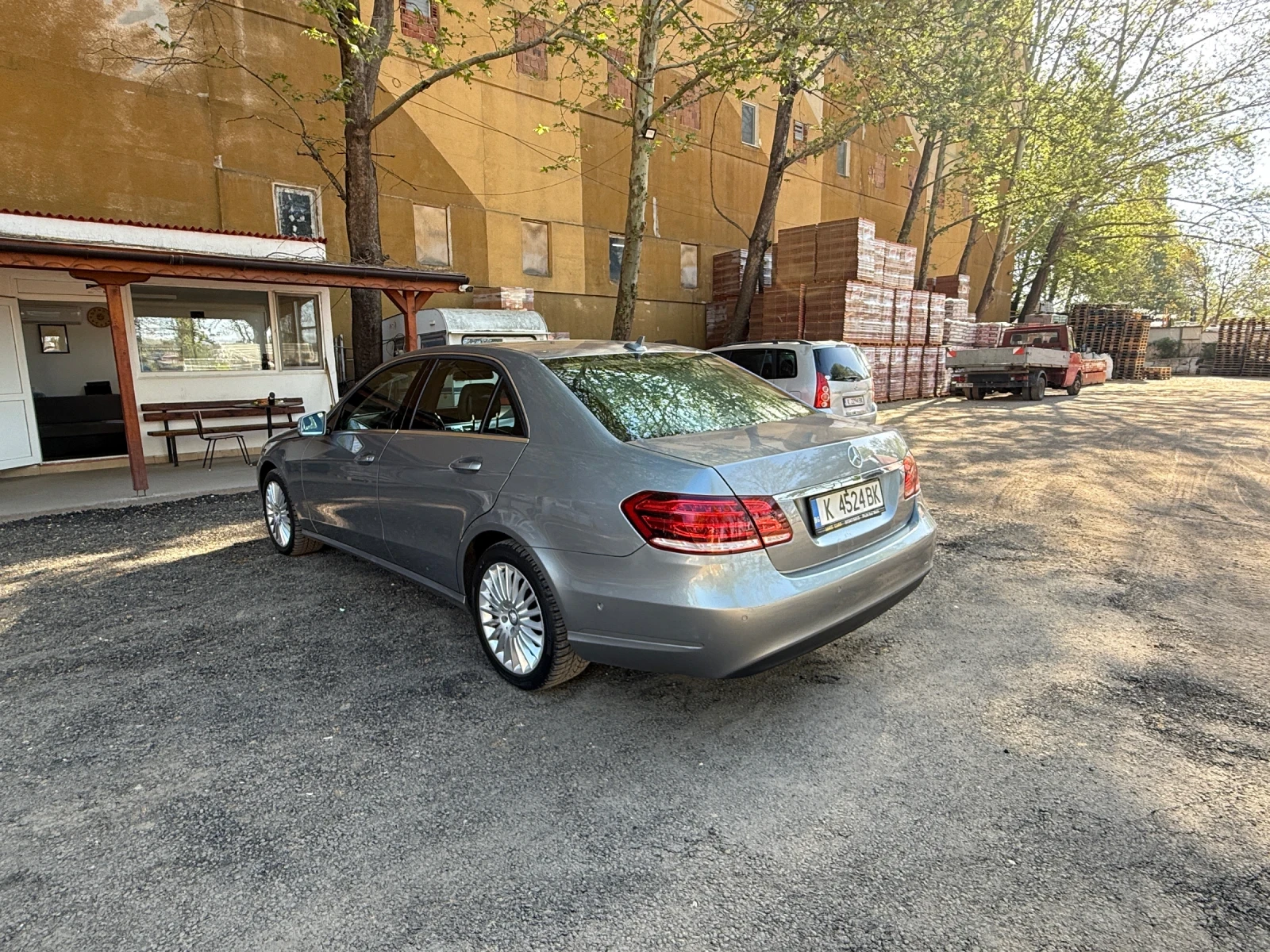 Mercedes-Benz E 250  - изображение 4
