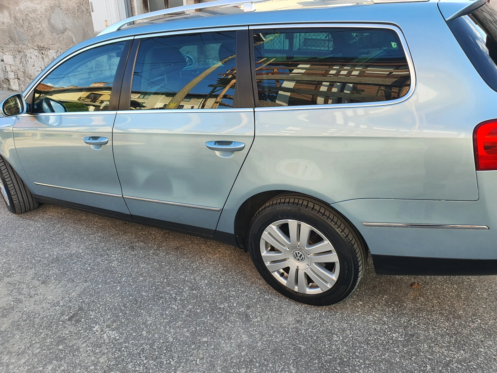 VW Passat 2.0 fsi - изображение 2