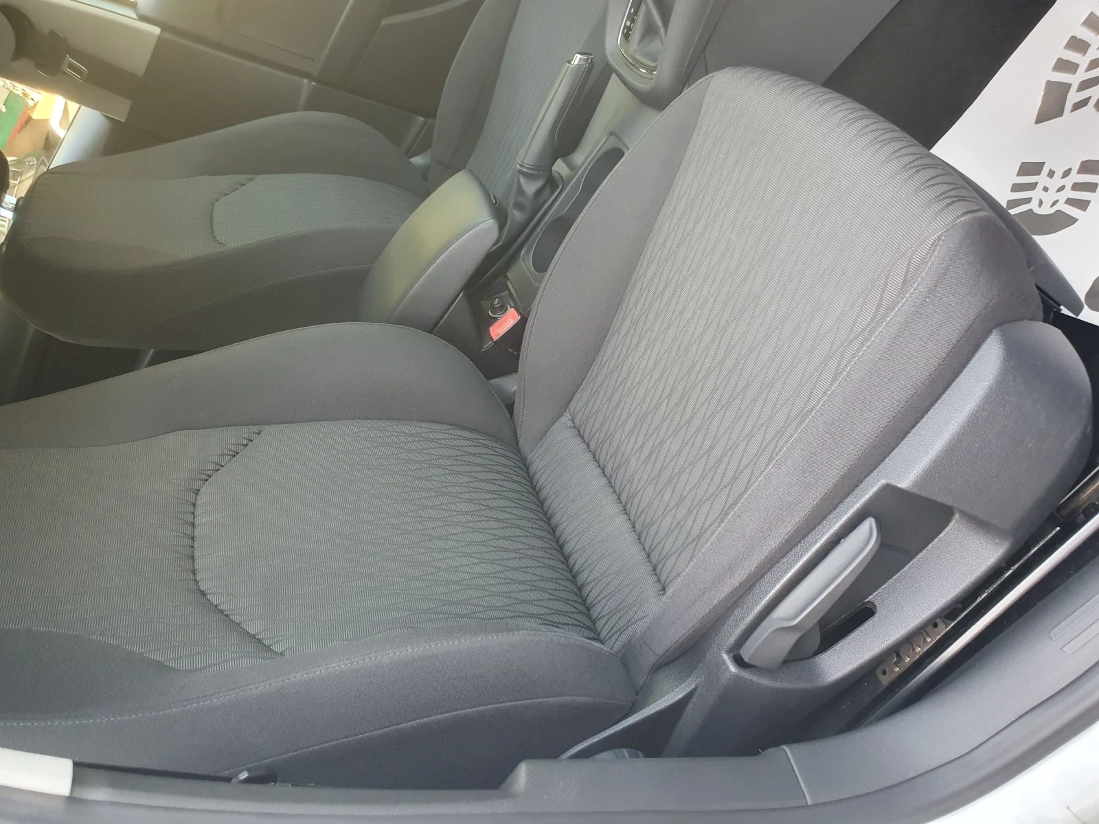 Seat Leon 1.2Tsi AUT NAVI PODGREV NOVA NOVA  - изображение 10