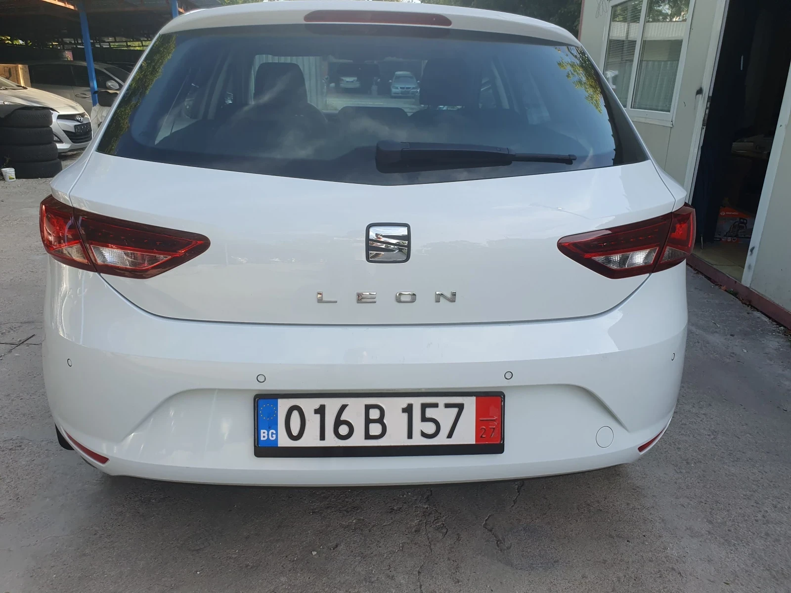 Seat Leon 1.2Tsi AUT NAVI PODGREV NOVA NOVA  - изображение 6