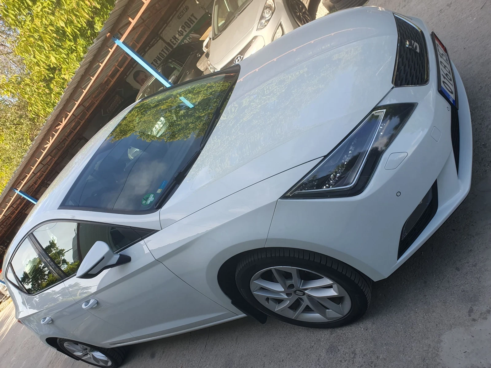 Seat Leon 1.2Tsi AUT NAVI PODGREV NOVA NOVA  - изображение 2