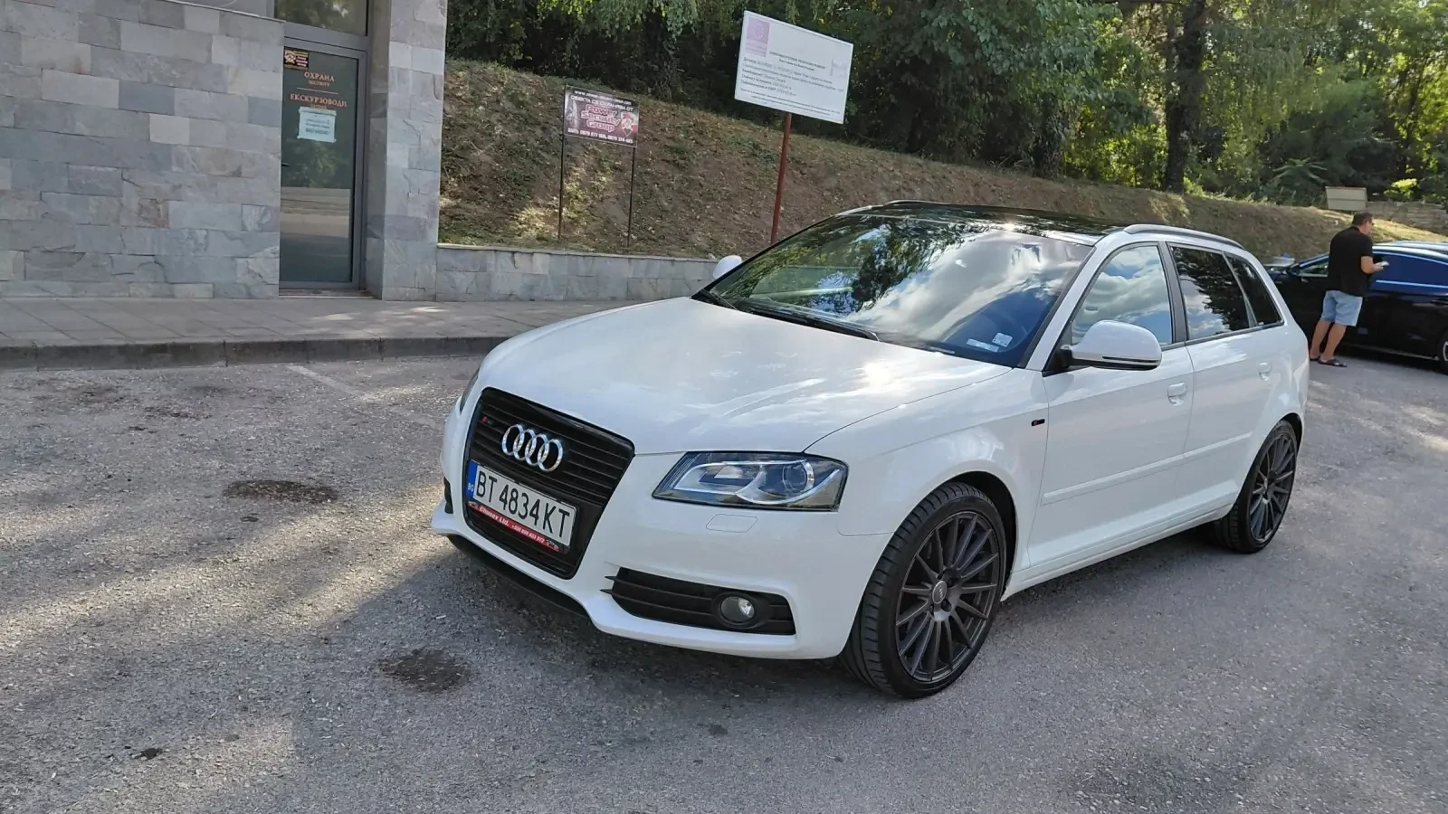 Audi A3 1.4 TFSI - изображение 2