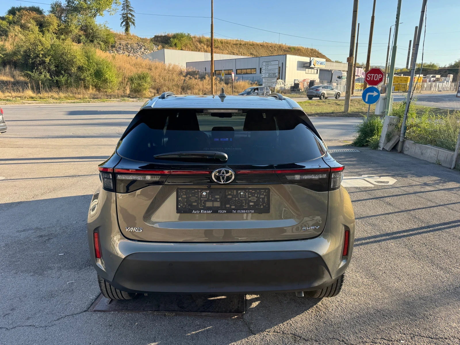 Toyota Yaris Cross NEW 1355km!Hibrid HEV NAVI LED CAM CAR PLAY ASIST  - изображение 4