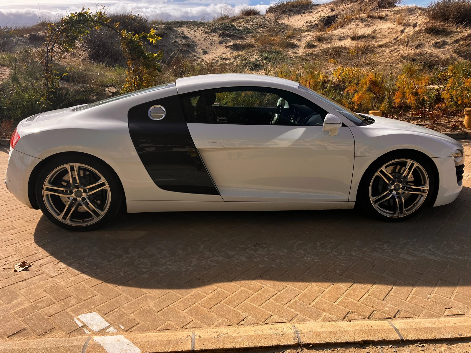 Audi R8 R-TRONIC - изображение 3