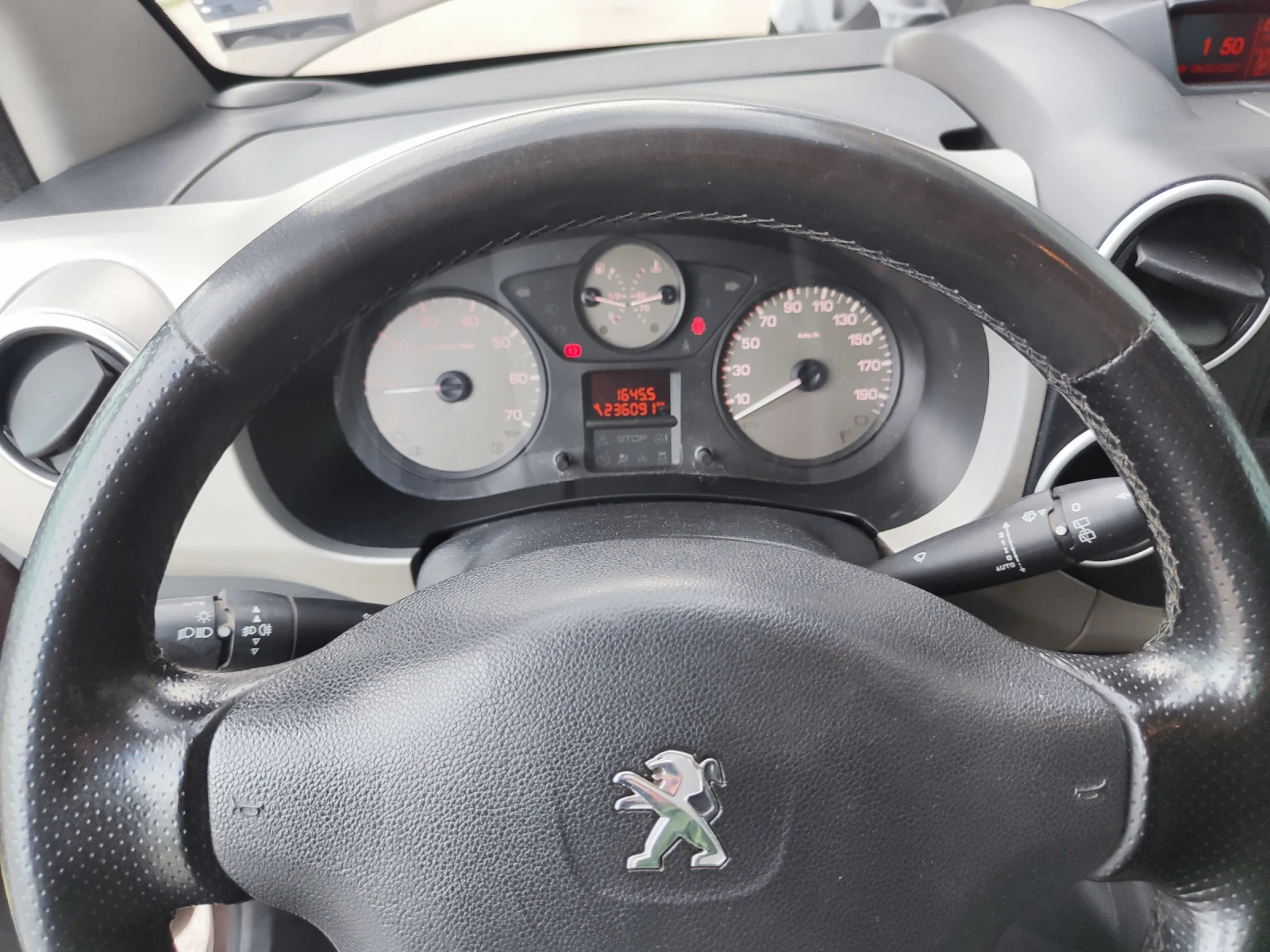 Peugeot Partner 1.6HDI | Mobile.bg � ����������� 17