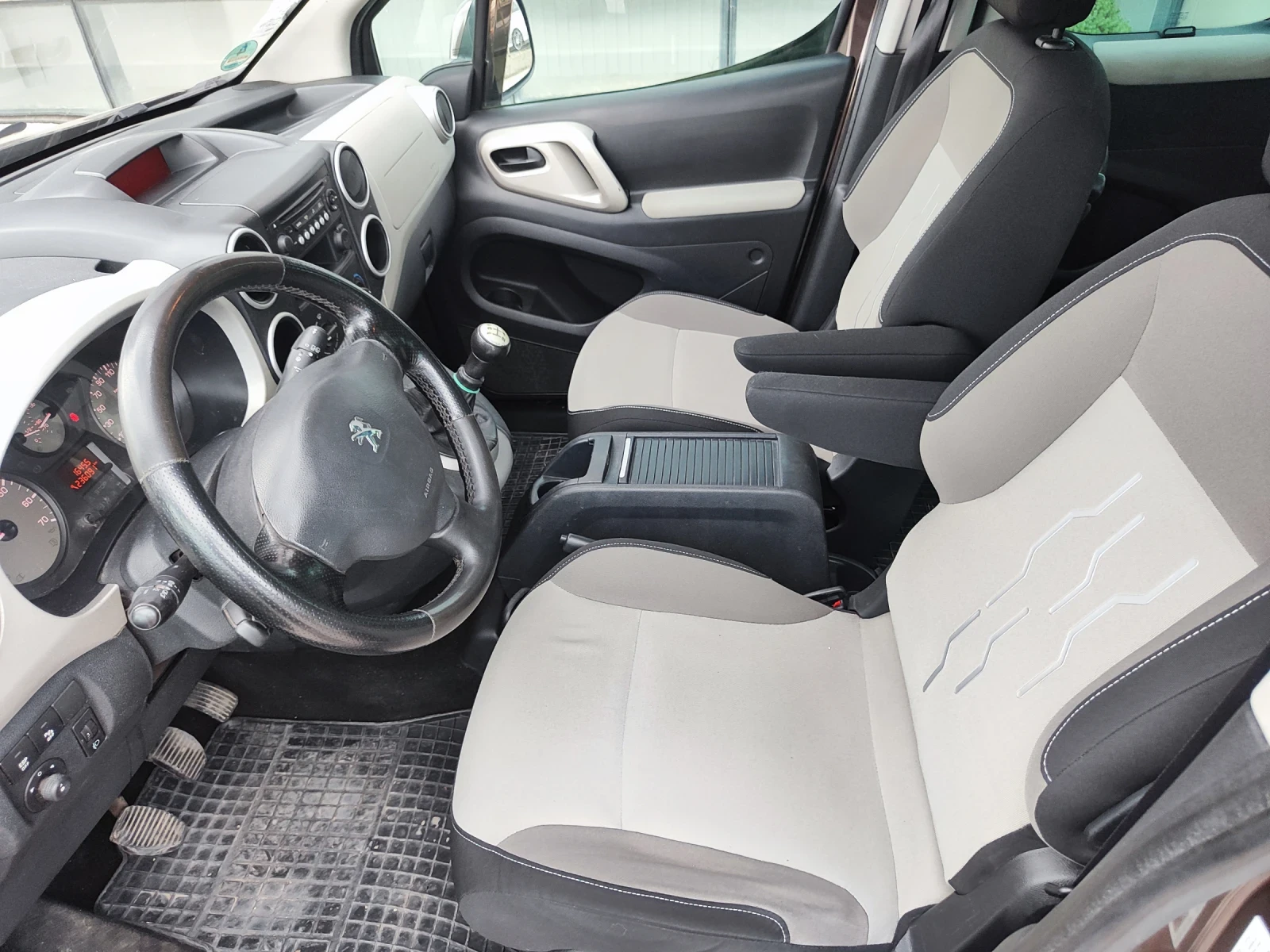 Peugeot Partner 1.6HDI - изображение 9