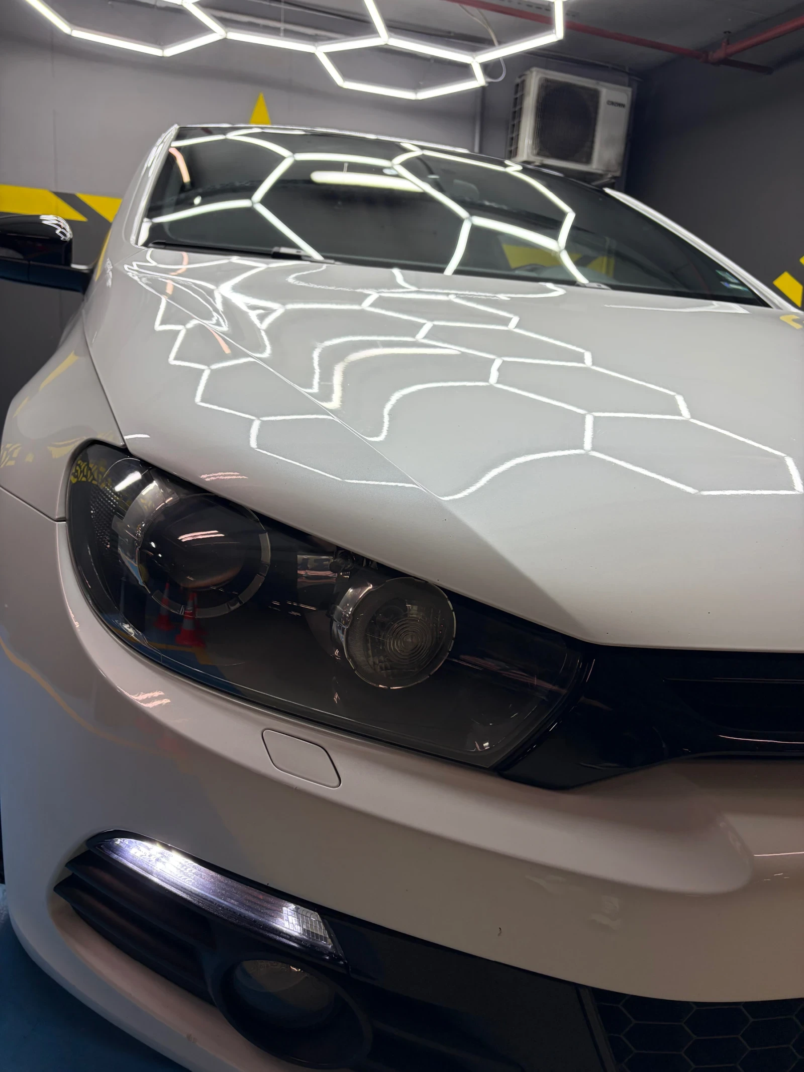 VW Scirocco, снимка 4 - Автомобили и джипове - 53758142