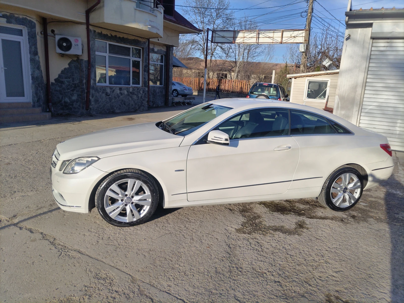 Mercedes-Benz E 220 2.2cdi | Mobile.bg � ����������� 12