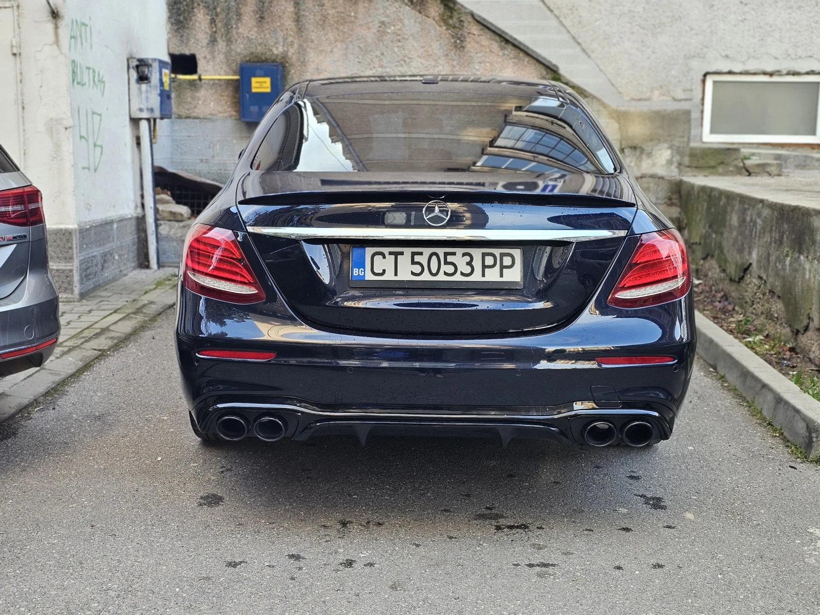 Mercedes-Benz E 300, снимка 3 - Автомобили и джипове - 53797034