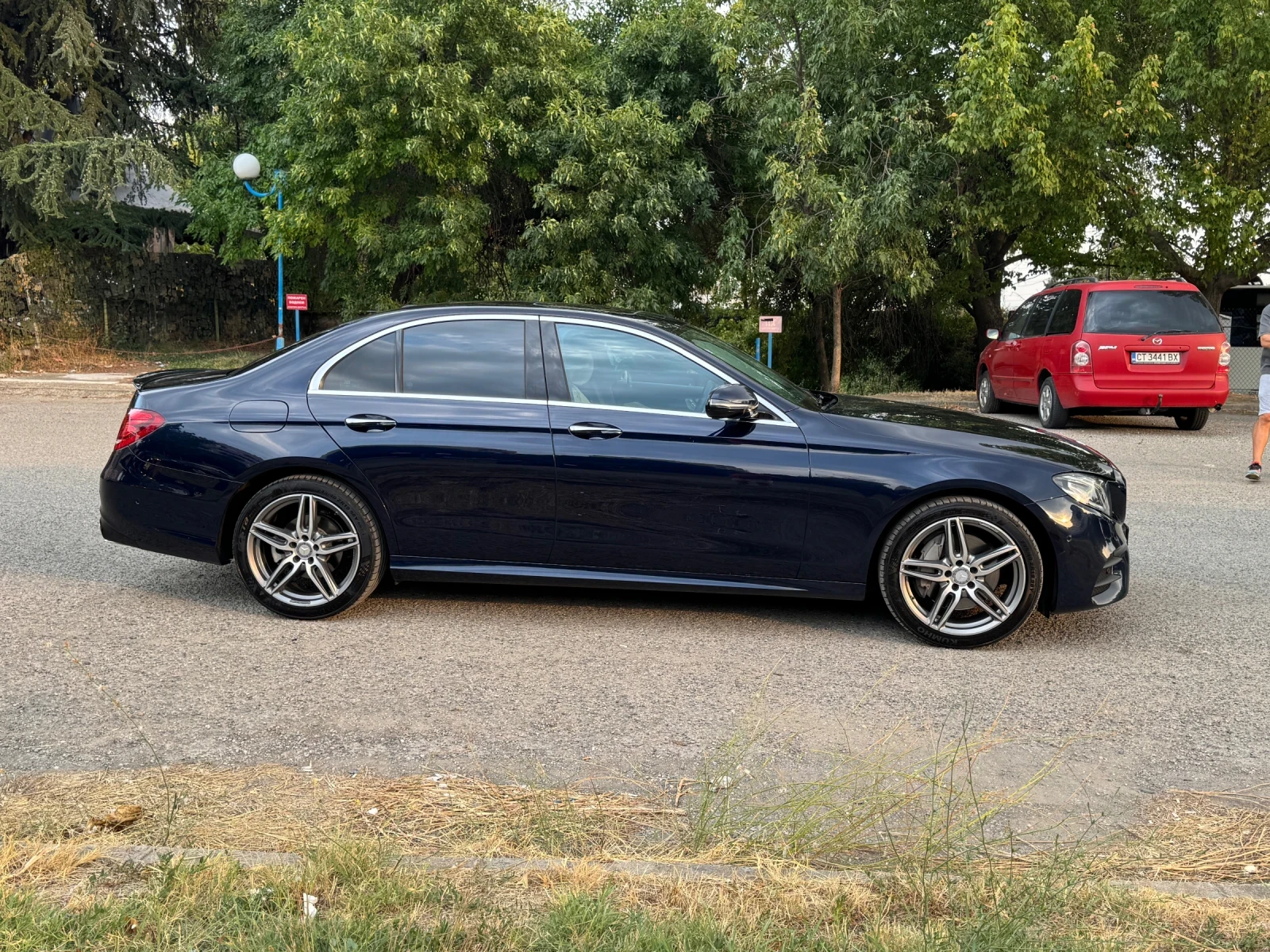 Mercedes-Benz E 300, снимка 17 - Автомобили и джипове - 53797034