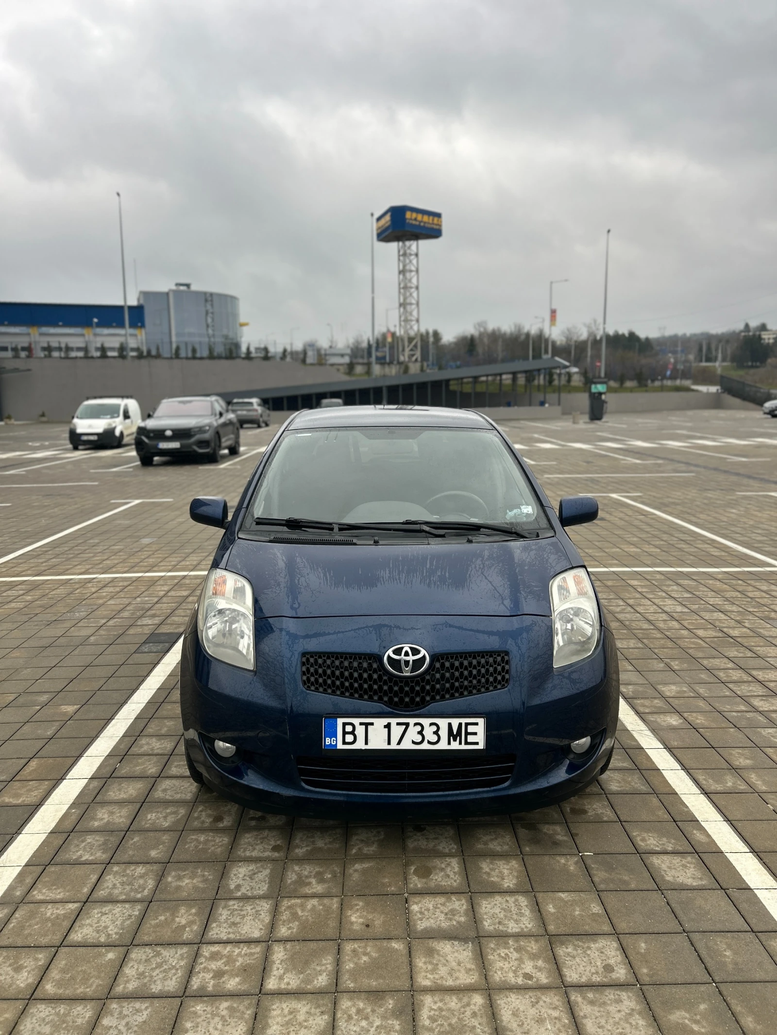 Toyota Yaris 1.4d, снимка 8 - Автомобили и джипове - 53936703