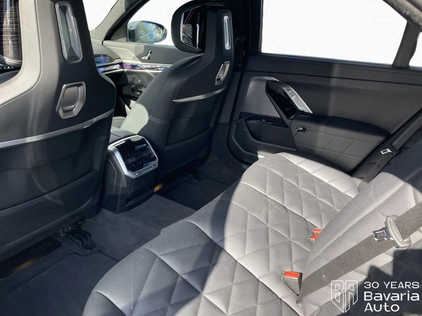 BMW 740 d xDrive M Sport Paket, снимка 13 - Автомобили и джипове - 54378479