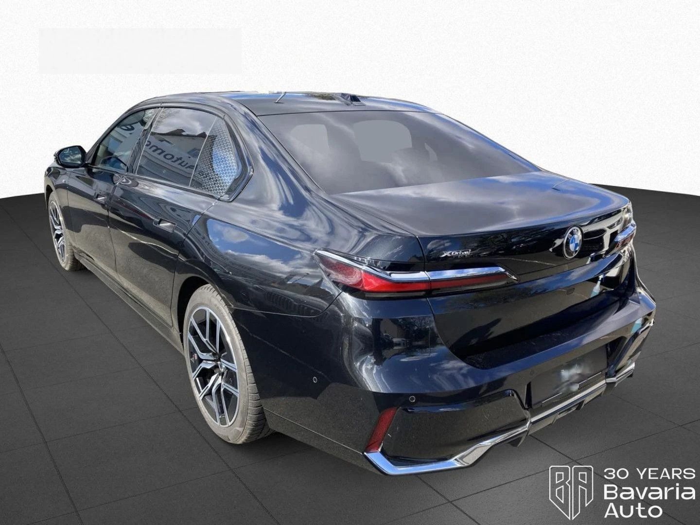 BMW 740 d xDrive M Sport Paket, снимка 2 - Автомобили и джипове - 54378479