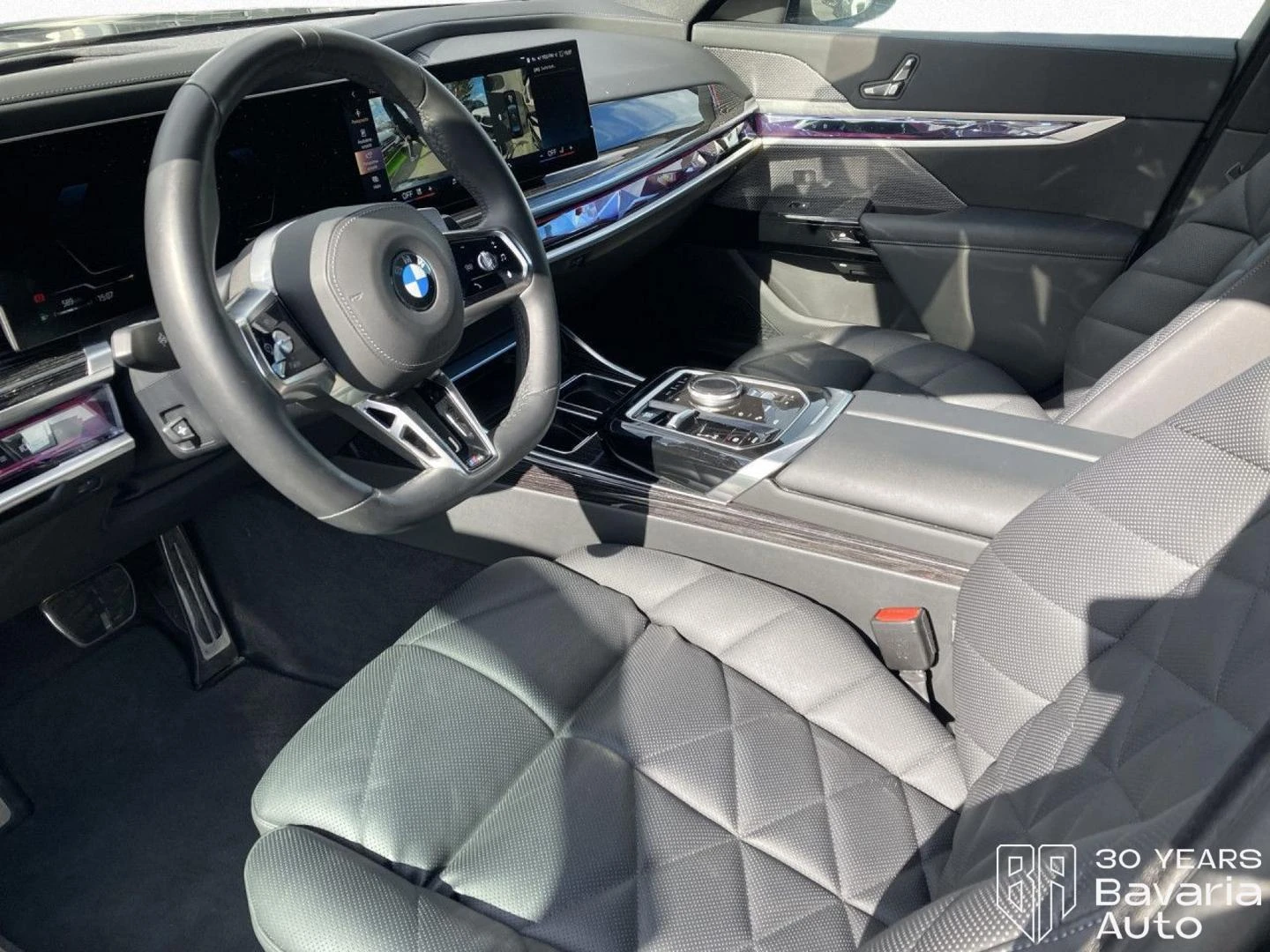 BMW 740 d xDrive M Sport Paket, снимка 7 - Автомобили и джипове - 54378479