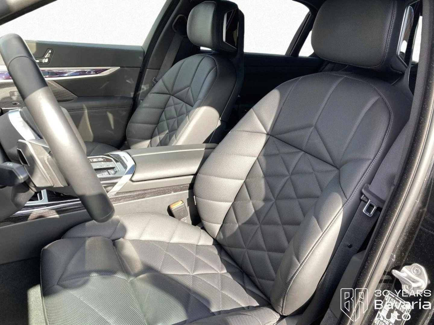 BMW 740 d xDrive M Sport Paket, снимка 8 - Автомобили и джипове - 54378479