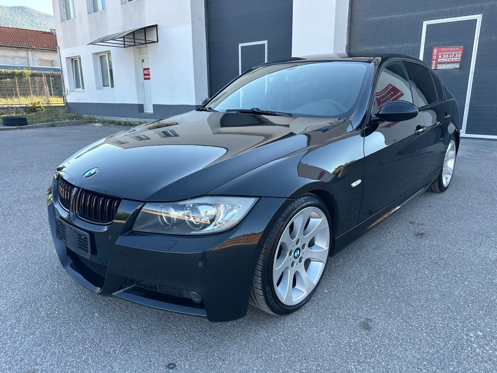 BMW 320 2.0D M-Pack Автоматик Италия, снимка 3 - Автомобили и джипове - 54429795