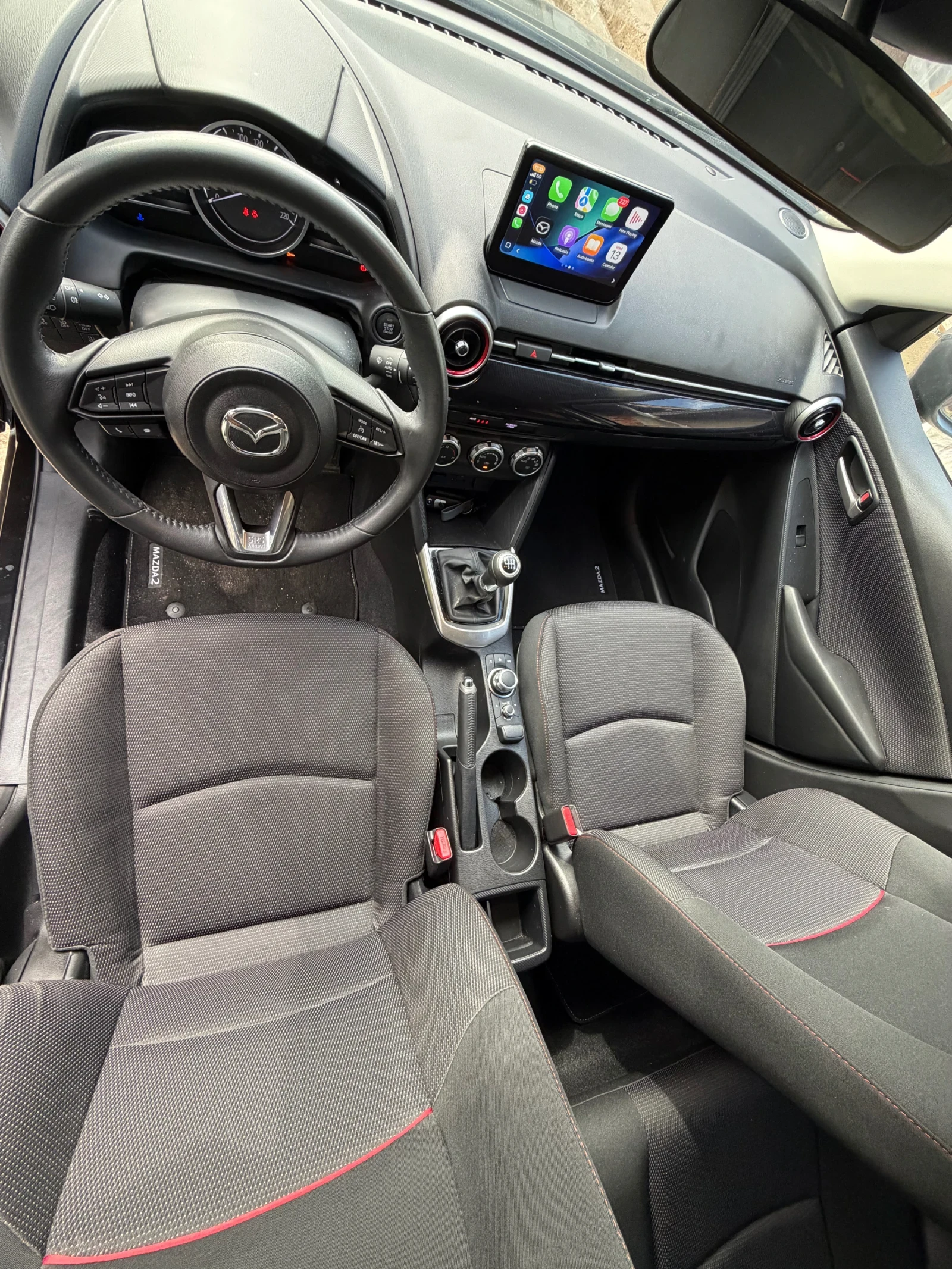Mazda 2 1.5 Skyactive-G, снимка 12 - Автомобили и джипове - 54542988