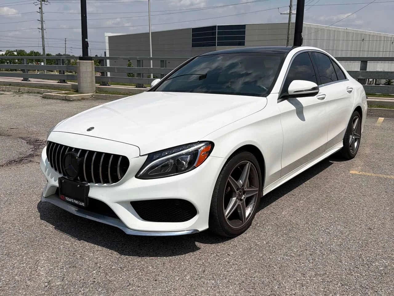 Mercedes-Benz C 300 | CARFAX | ПОДГРЕВ | ПАНОРАМА | 