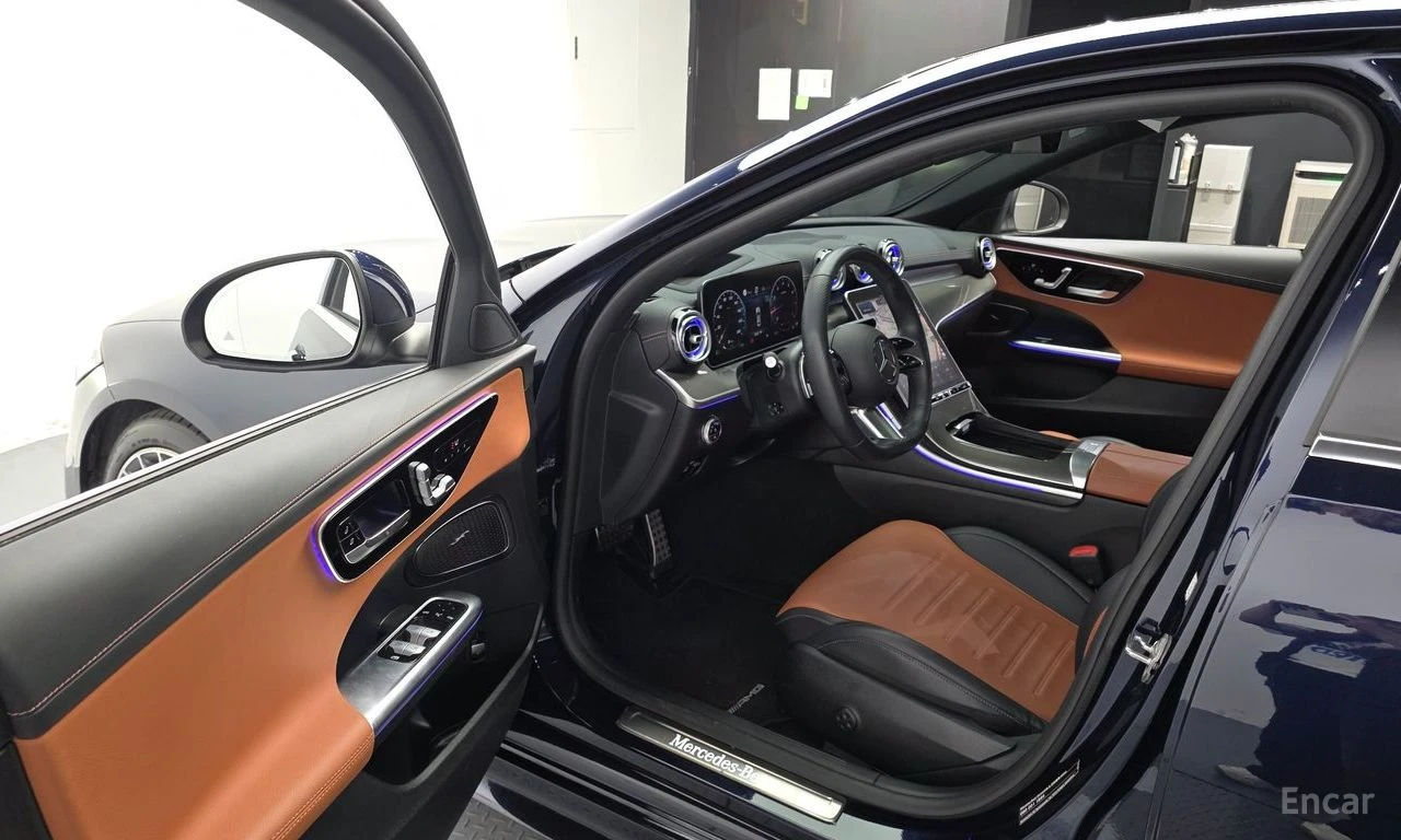 Mercedes-Benz C 300 4MATIC* AMG* BURMESTER* HEAD UP* 360 КАМЕРИ* КЕЙЛЕ, снимка 8 - Автомобили и джипове - 55234748