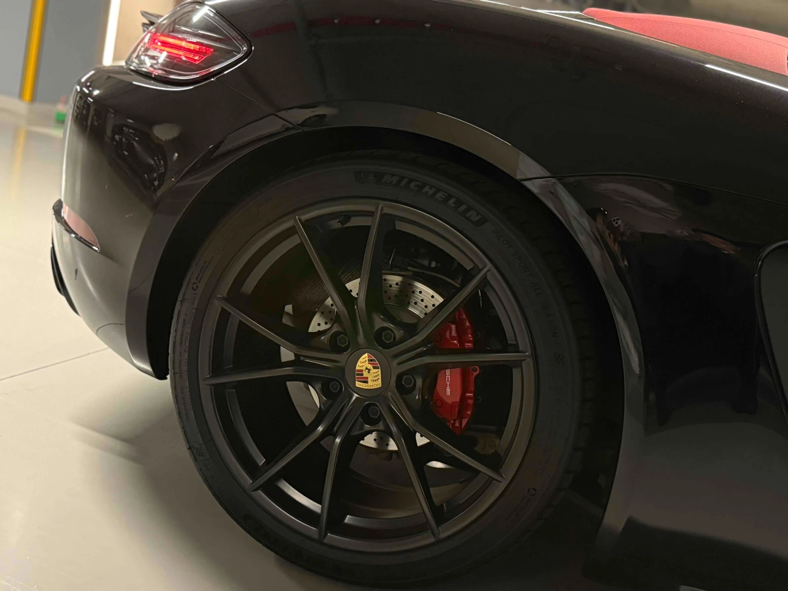 Porsche Cayman GTS* BLIND SPOT* ПОДГРЕВ ВОЛАН* КРАЙНА ЦЕНА, снимка 5 - Автомобили и джипове - 55366821