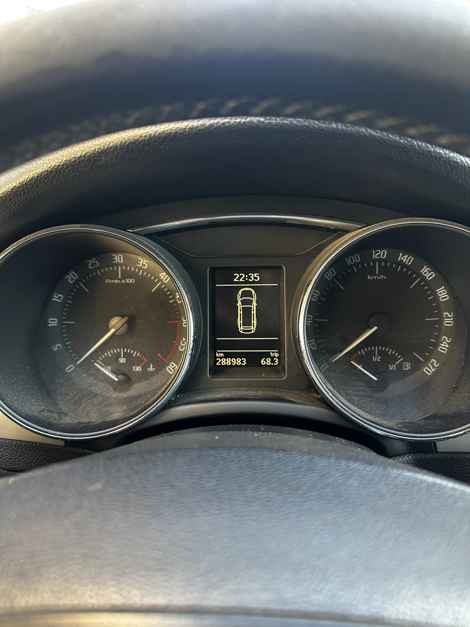 Skoda Superb, снимка 9 - Автомобили и джипове - 55373279