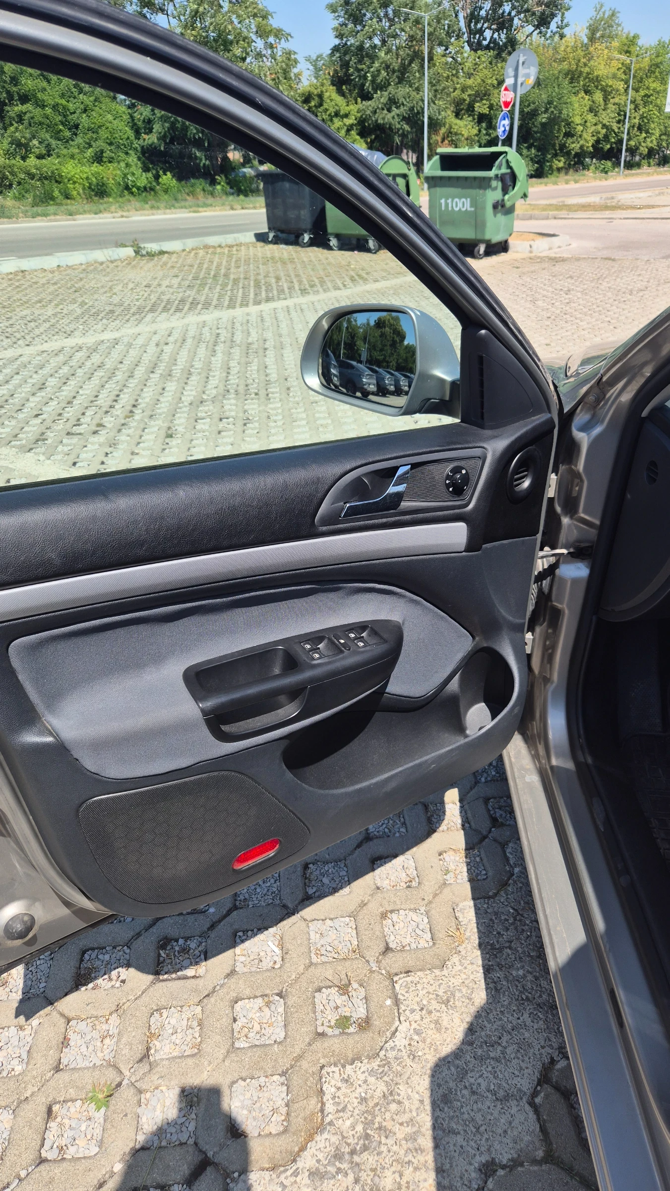 Skoda Octavia, снимка 8 - Автомобили и джипове - 55596237