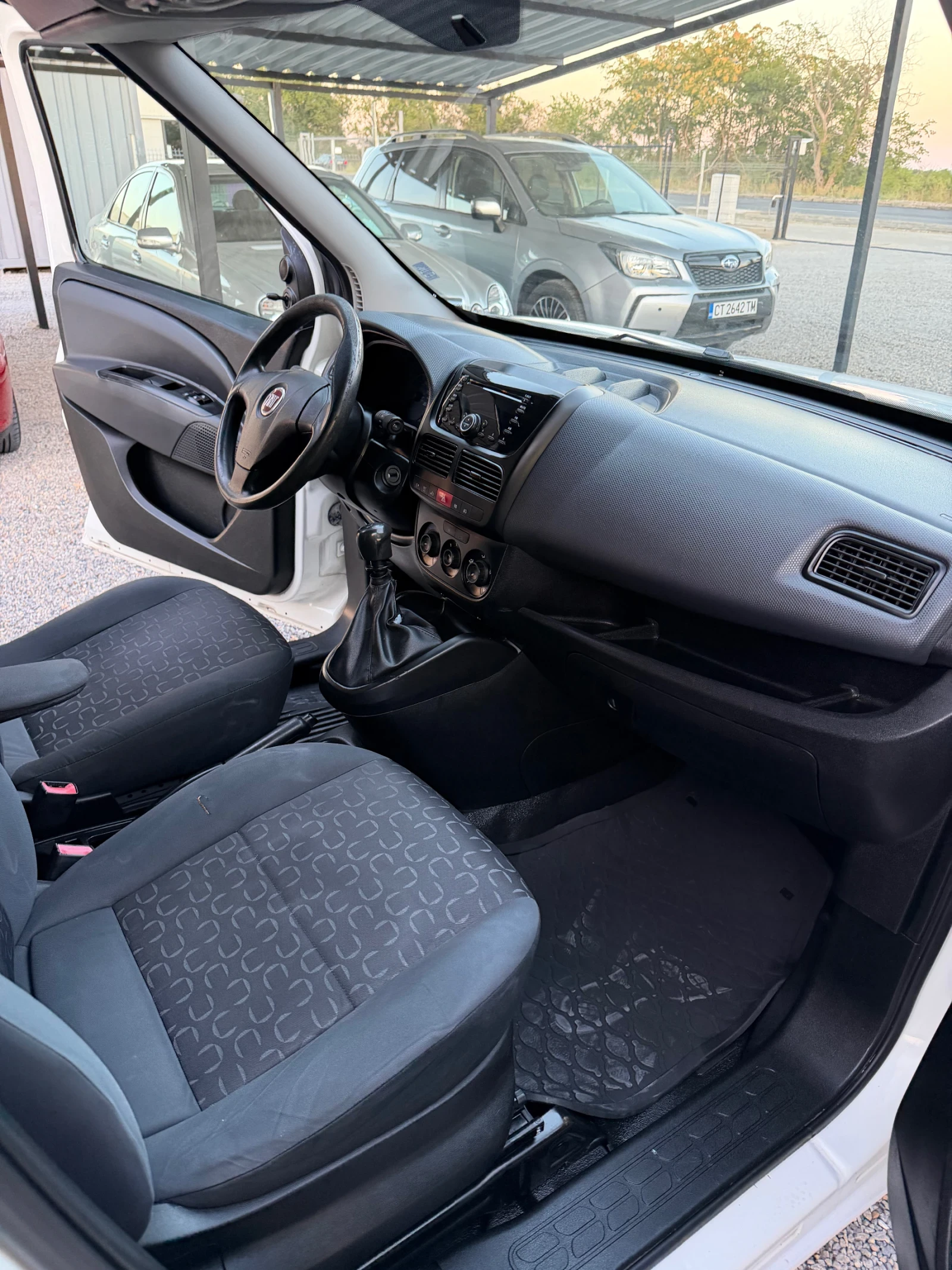 Fiat Doblo 1.4 Gaz-Benzin, klima, снимка 9 - Автомобили и джипове - 55686678