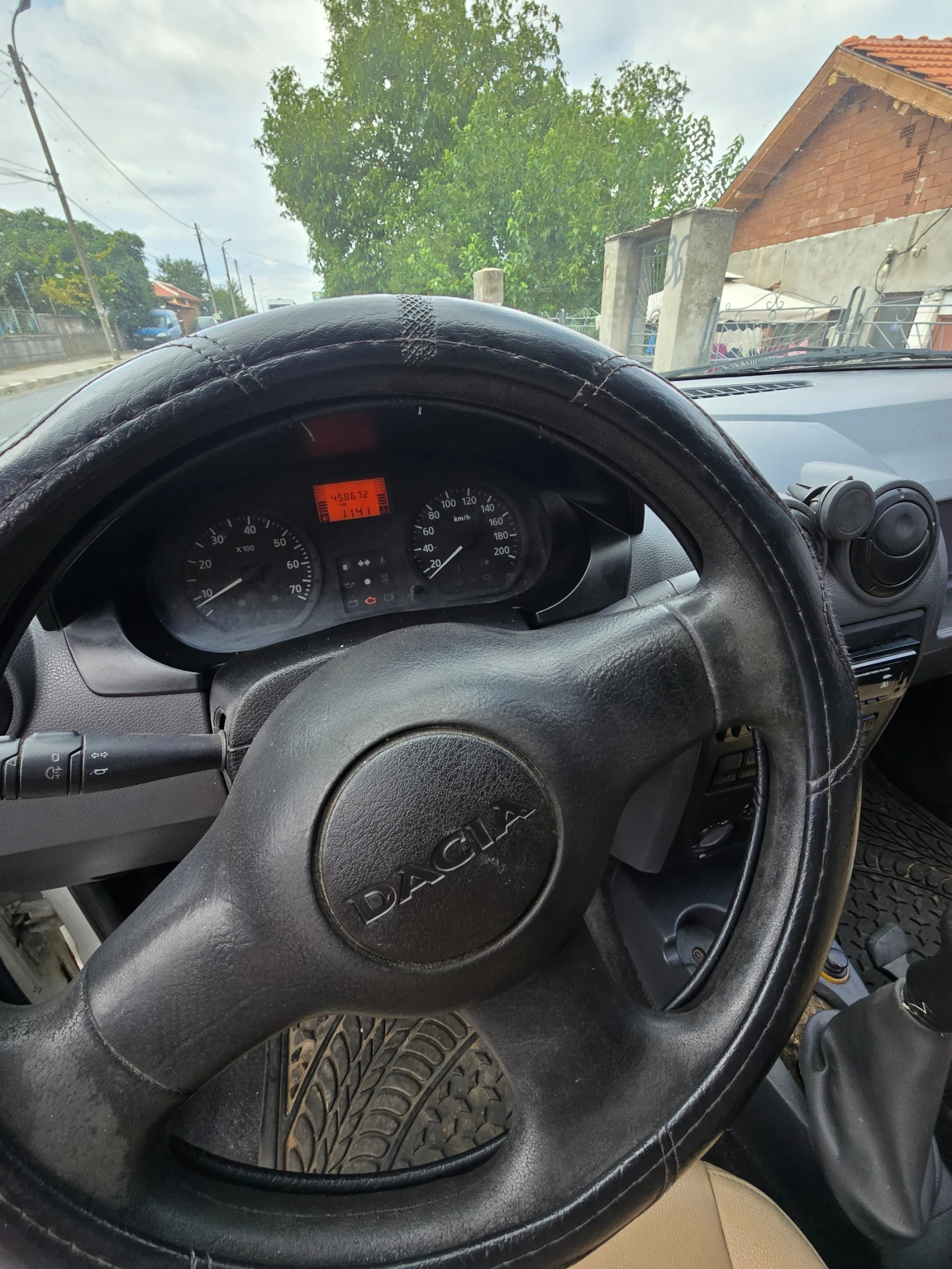 Dacia Logan Товарен, снимка 2 - Автомобили и джипове - 55843188
