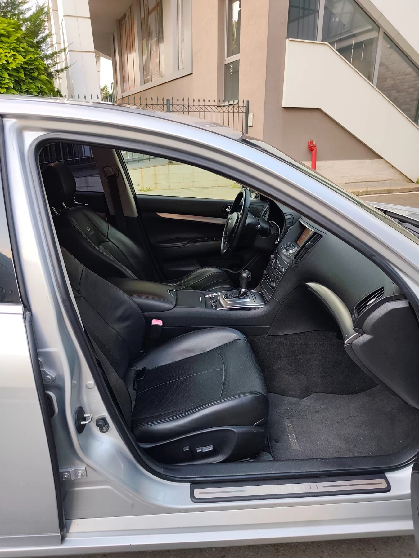 Infiniti G37 FACE Газов инжекцион Перфектна!!!, снимка 12 - Автомобили и джипове - 56145292