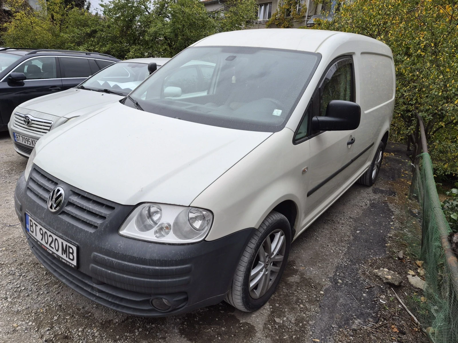 VW Caddy Maxi 1.9TDI, снимка 6 - Автомобили и джипове - 56484251
