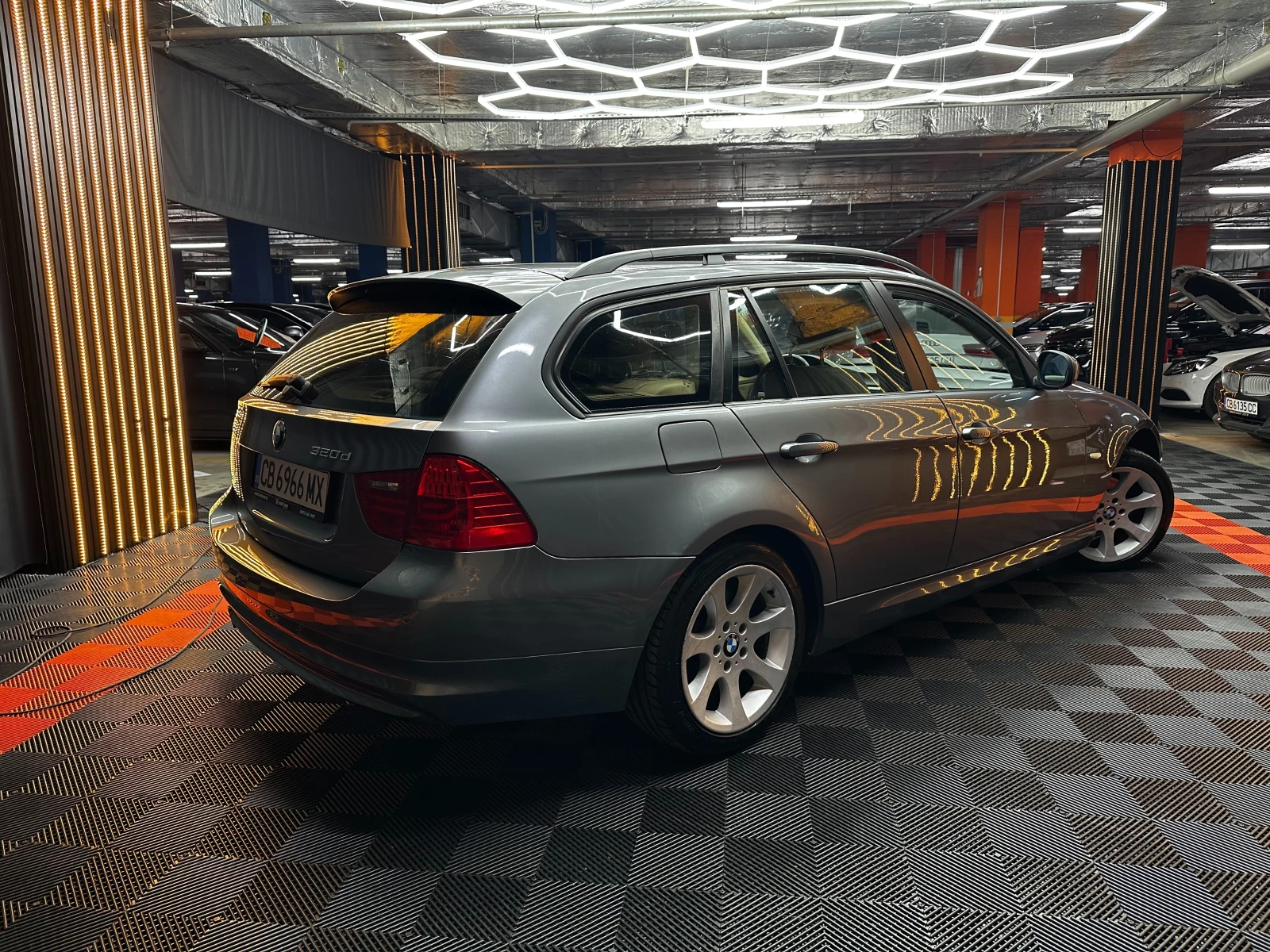 BMW 320 2.0d 177 к.с. , снимка 5 - Автомобили и джипове - 56566786
