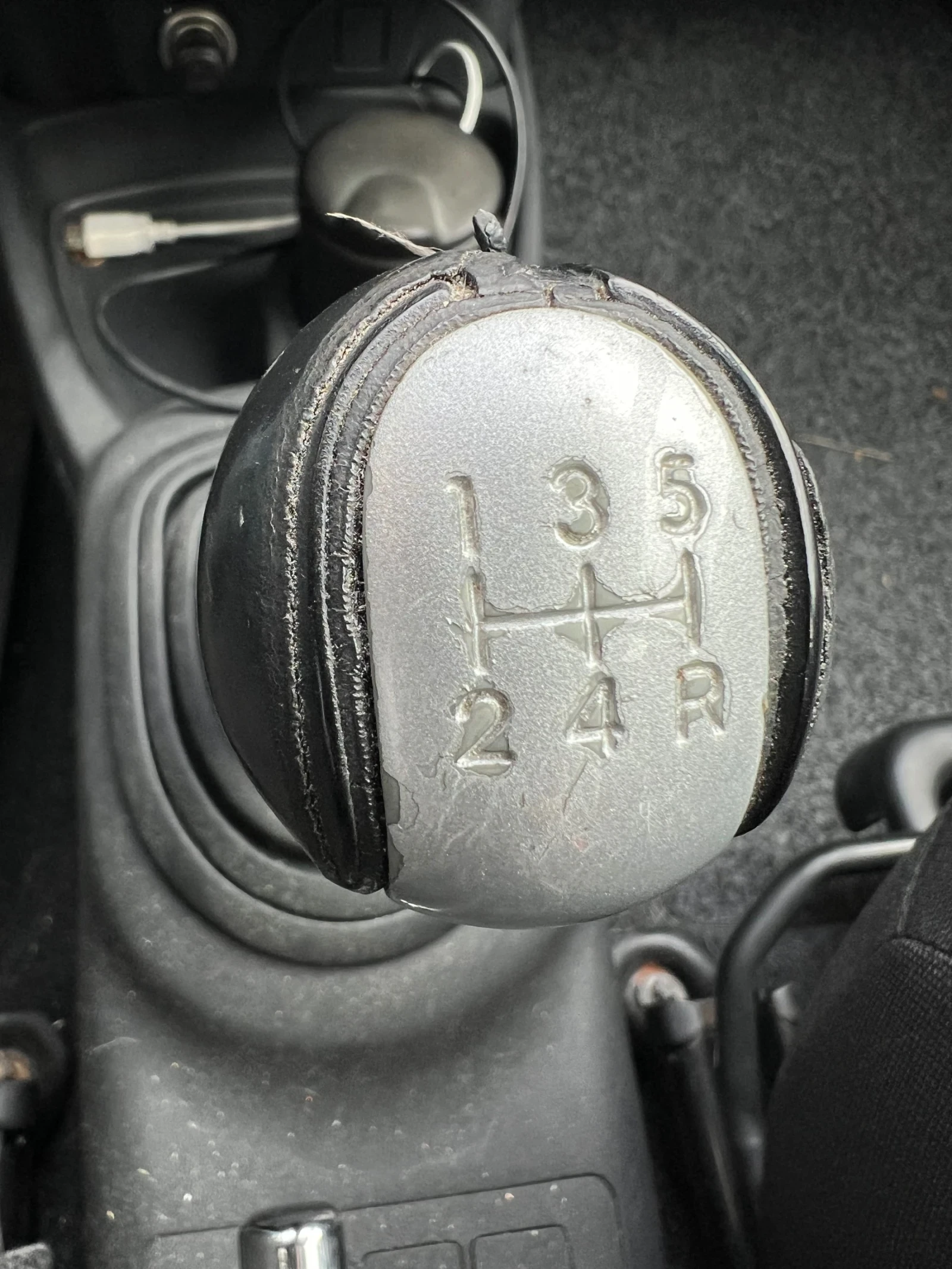 Toyota Yaris, снимка 8 - Автомобили и джипове - 56714286